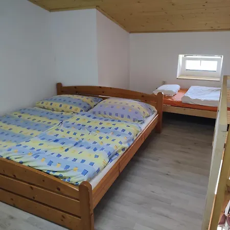 Domasa Eva * Holcikovce